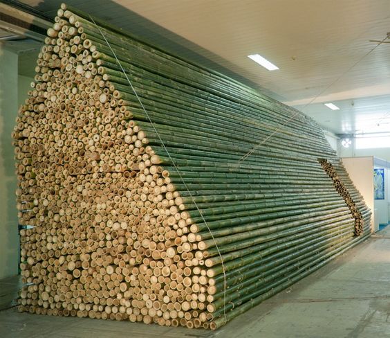 Промышленные заготовки бамбука / &copy; pinterest