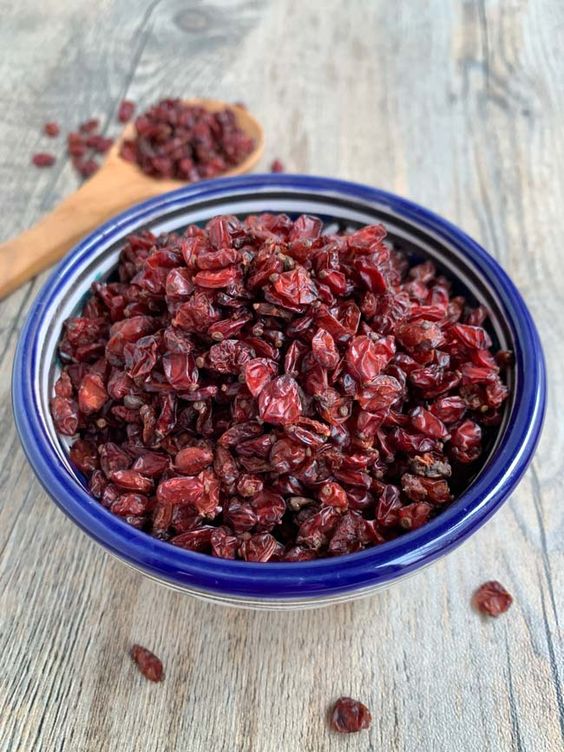 Ягоды перед сушкой нужно подвялить / ©pinterest Ягоды перед сушкой нужно подвялить