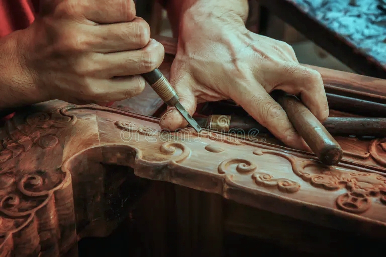 Красное дерево vysekat i polirovat mahogany mebeli 130240128 1 - Красное дерево